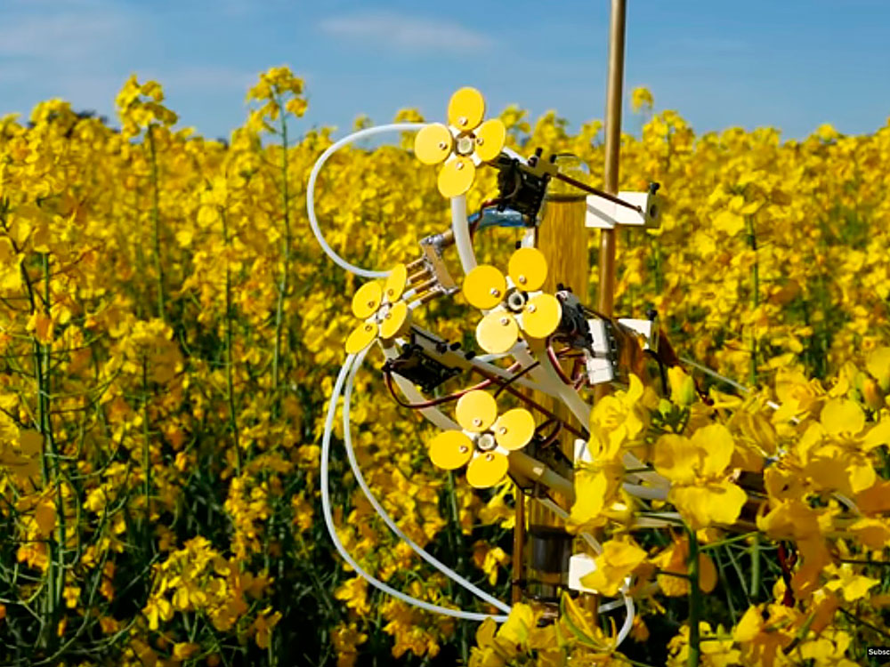 Synthetic Pollenizer, de Michael Candy. Flores cibernéticas 3D contra los pesticidas