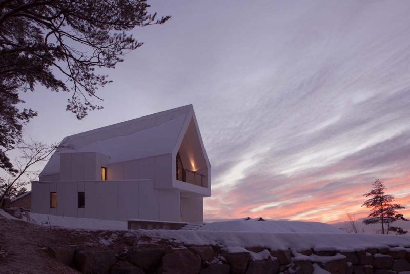 El monolito blanco de Woojin Lim y HI-MACS® en Corea del Sur
