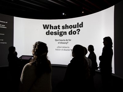 Design Does: la exposición viva de Elisava y el Museu del Disseny de Barcelona