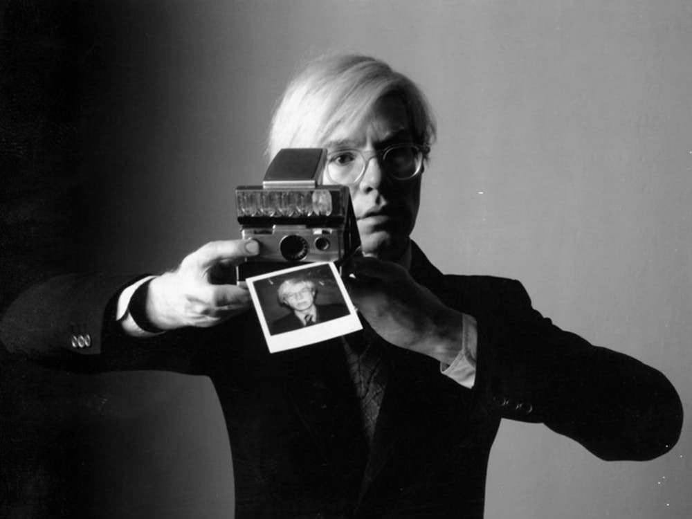 Andy Warhol: el diseñador que se eternizó en el artista