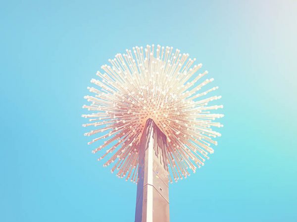 Things in the sky. Phillipp Bauss mira al cielo en su serie fotográfica