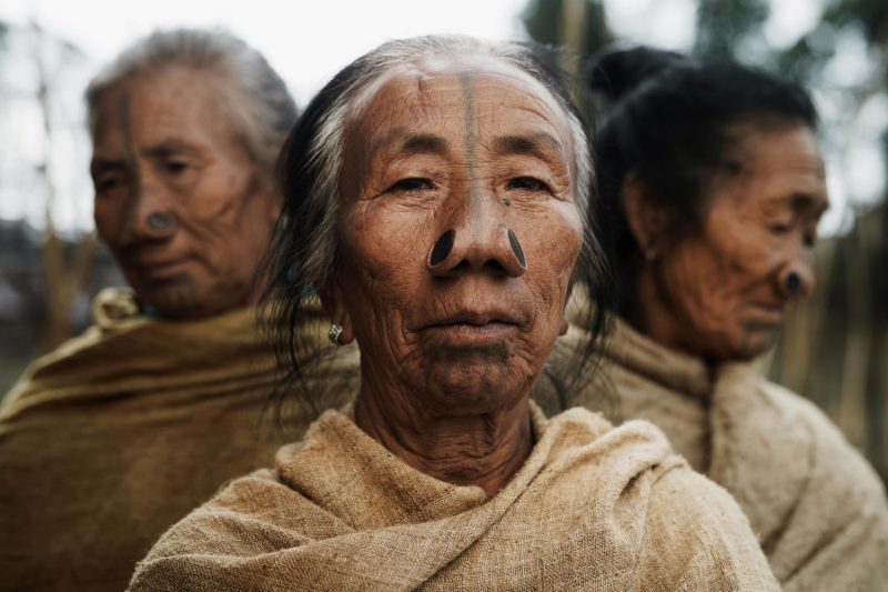 La fotografía tribal de Adam Kozioł. Tras un legado en extinción
