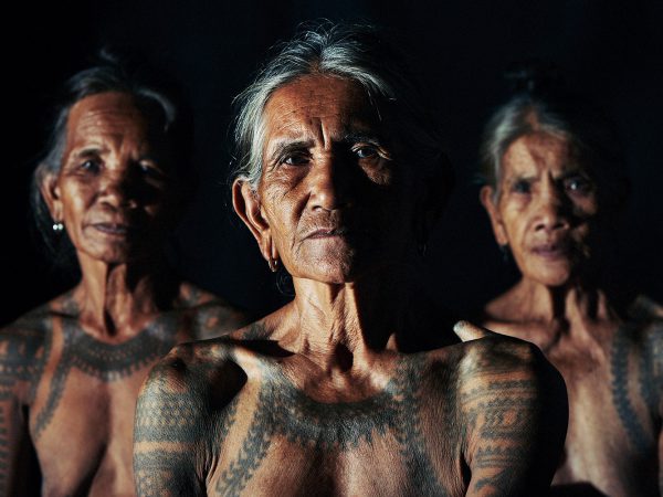 La fotografía tribal de Adam Kozioł. Tras un legado en extinción 