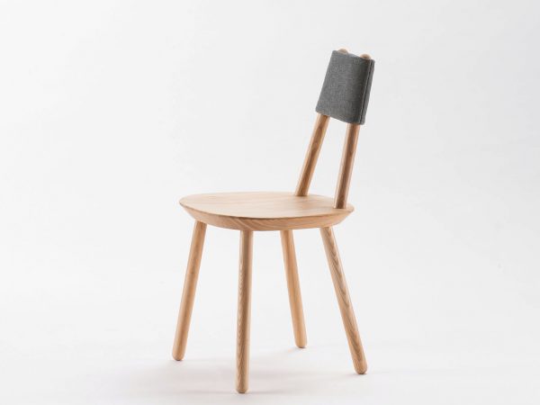 Naïve, la silla simple de Emko. Buen diseño lituano