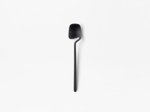 Skeleton, la cubertería minimalista de Nendo