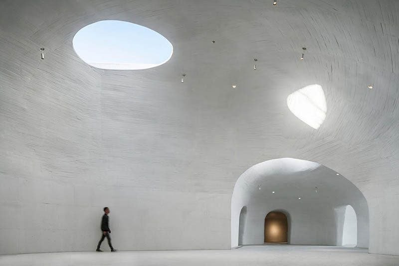 UCCA Dune, un museo de arte enterrado en la arena por el estudio Open