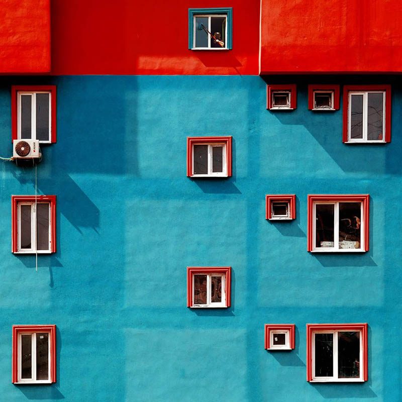 Yener Torun enseña otra cara de la arquitectura turca, en su serie fotográfica Façades