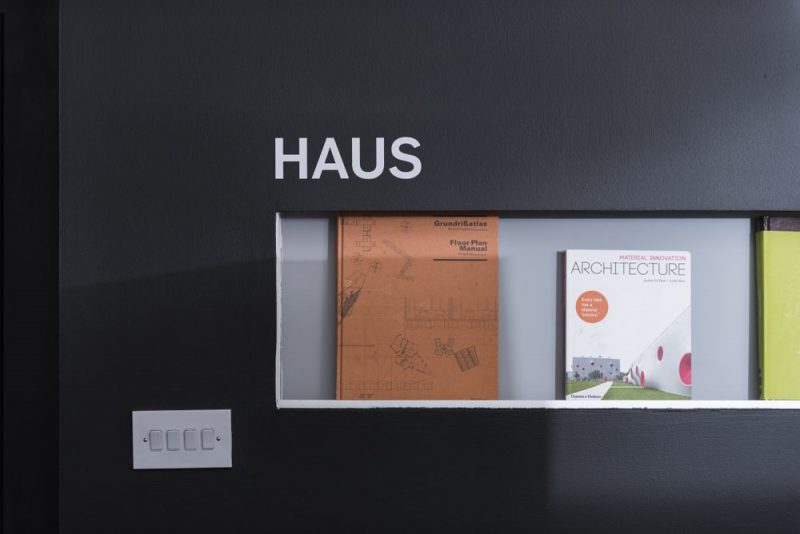 Haus, diseño de marca de Freytag Anderson. Las fachwerkhaus como fuente de inspiración