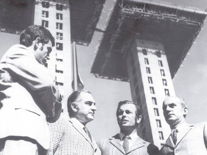 Torres Colón. 1969-2019. Muestra sobre la  primera obra de arquitectura suspendida en España