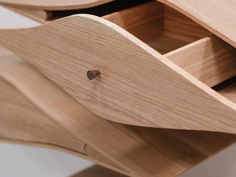 Ha comenzado la primera fase de Toca Madera, un certamen que nace con el objetivo de dar a conocer nacional e internacionalmente el talento de los jóvenes diseñadores de España, además de poner en valor un material tan noble como la madera.