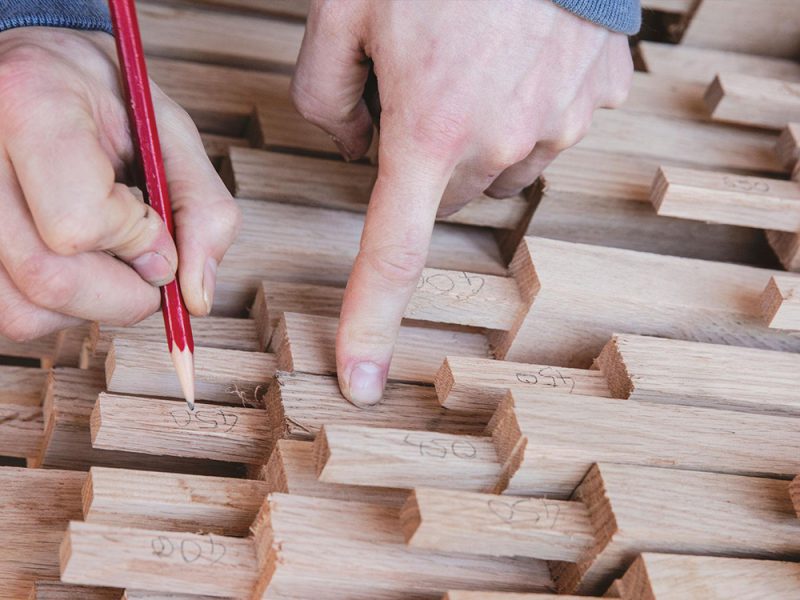 Ha comenzado la primera fase de Toca Madera, un certamen que nace con el objetivo de dar a conocer nacional e internacionalmente el talento de los jóvenes diseñadores de España, además de poner en valor un material tan noble como la madera.