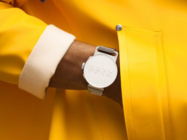 Dot Watch, el reloj de pulsera inteligente para personas con discapacidad visual