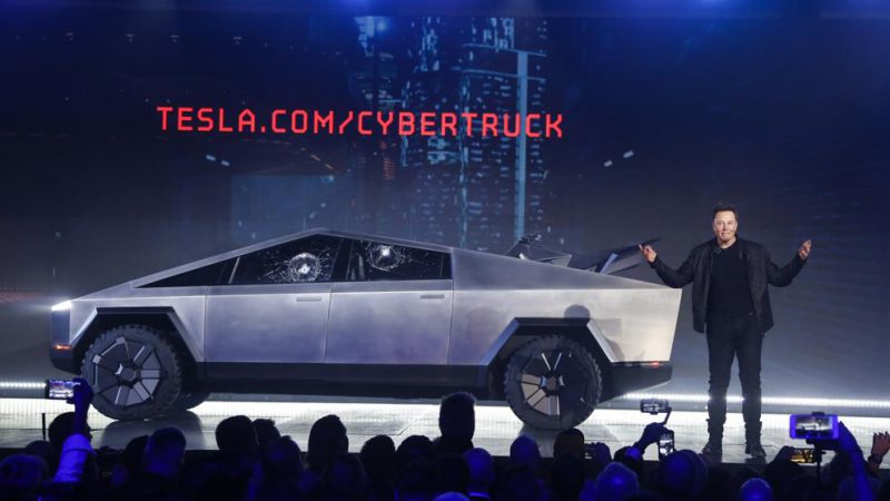 Cybertruck, la majestuosa monstruosidad de Tesla. Entre la locura y la genialidad