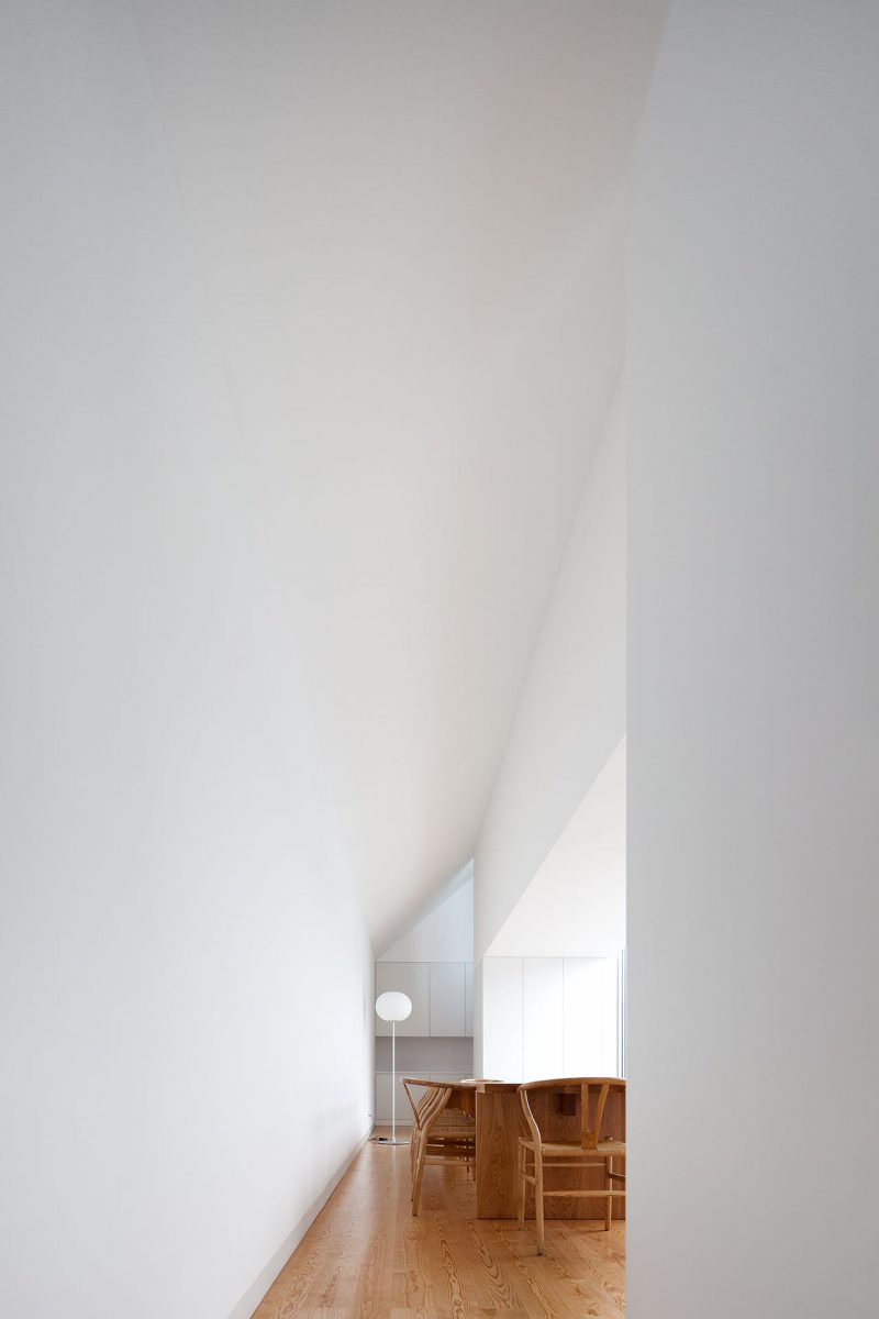 House In Leiria, de Aires Mateus. El diseño de una verdadera casa minimalista