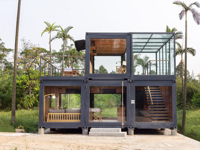 Oficinas modulares a pie de obra. La arquitectura de containers de A ...