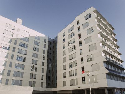 Un estudio de la UPV analiza el sobrecalentamiento de las viviendas causado por el cambio climático. © Yone Estivariz