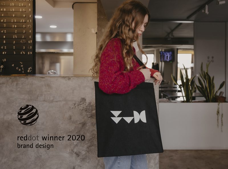 La identidad visual de València Capital Mundial del Diseño en 2022 premiada en los Red Dot Design Awards