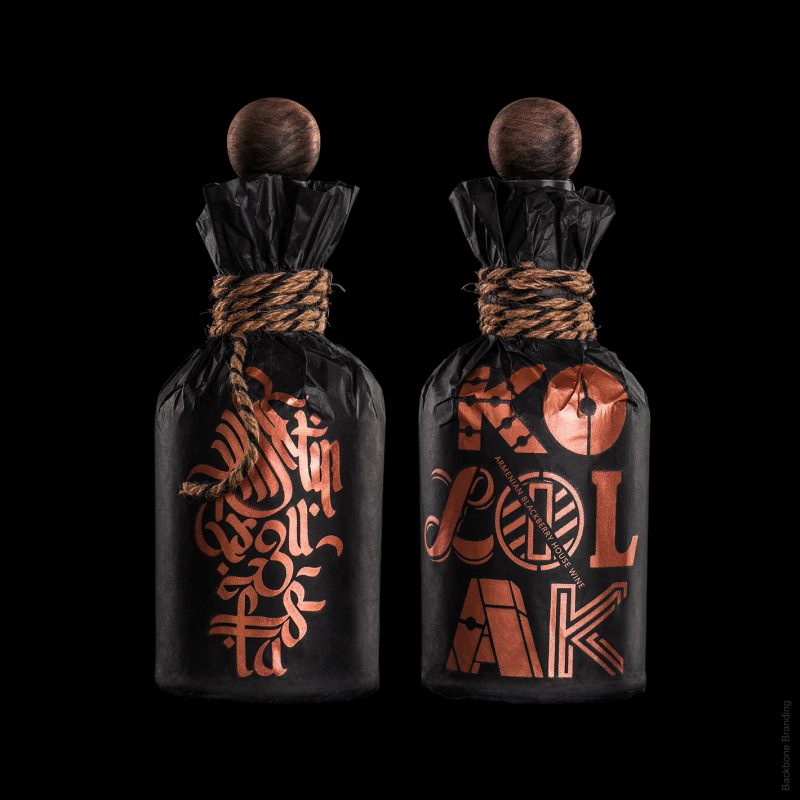 Kololak, packaging artesanal para vinos. El sofisticado diseño artesanal de Backbone