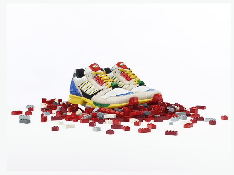 Lego y Adidas se unen para dar vida a una pieza de colección