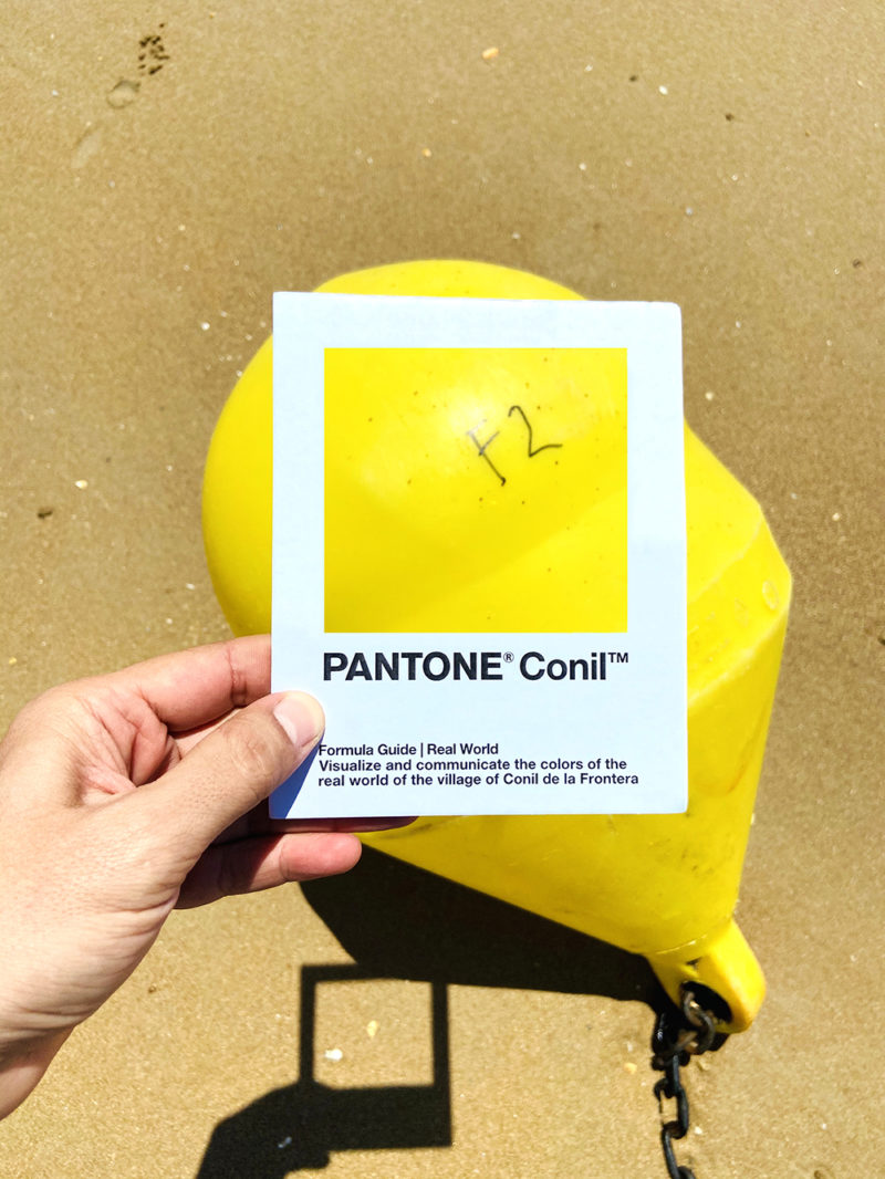 Pantone Conil, la poética pantonera de Ricardo H. Vargas