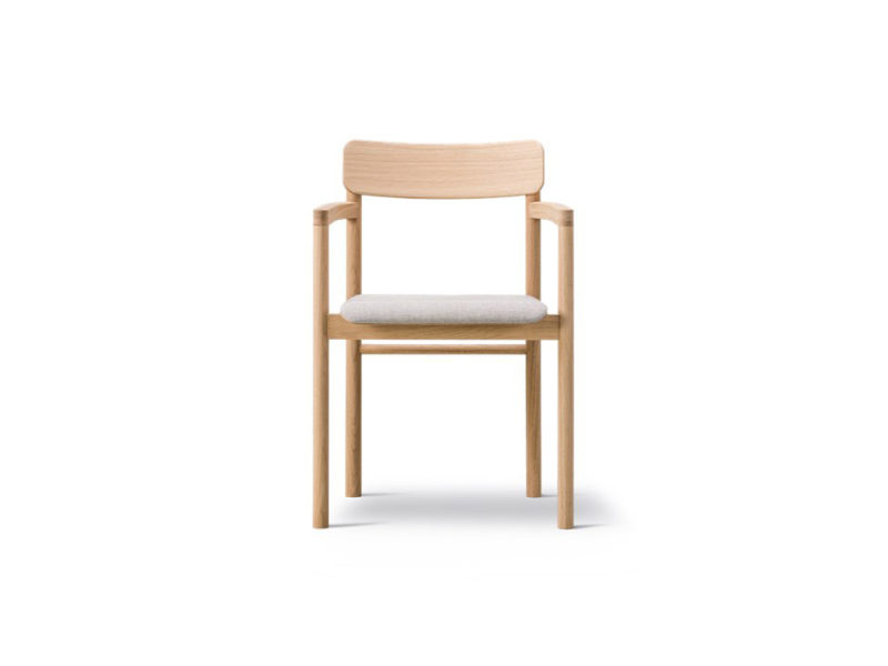 Cecilie Man y la exaltación de la madera. Diseño de mobiliario danés