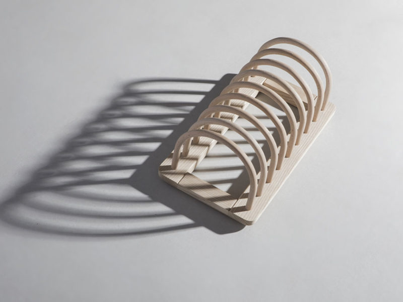 Dish Rack, el escurridor de platos de Studio Tolvanen