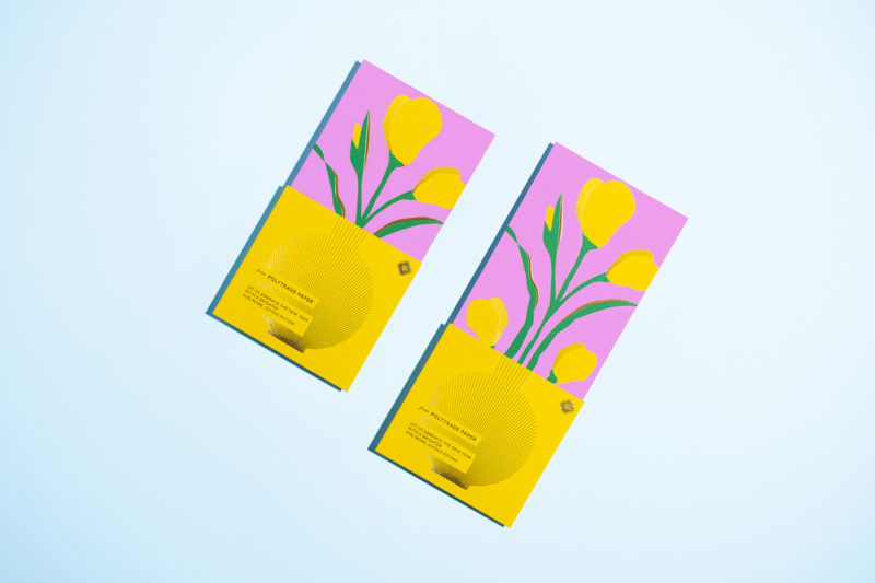 Joy of Floral, la papelera floral de WMW. Ilustración y packaging desde Honk Kong Un muestrario de papeles distinto WMW, el estudio dirigido por el diseñador gráfico Chhavi Cheng, es el responsable de un elegante protector gráfico en el que