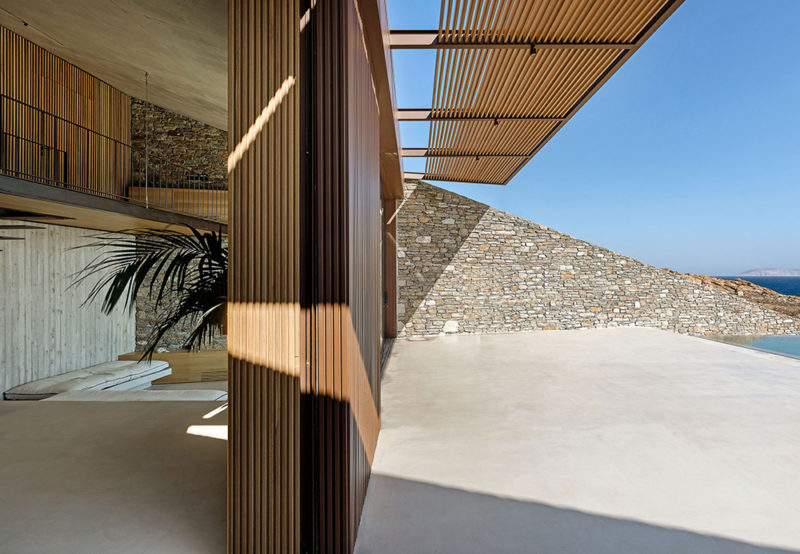 Ncaved, la casa "tierra adentro" de Mold. © Yiorgis Yerolymbos / Panagiotis Voumvakis