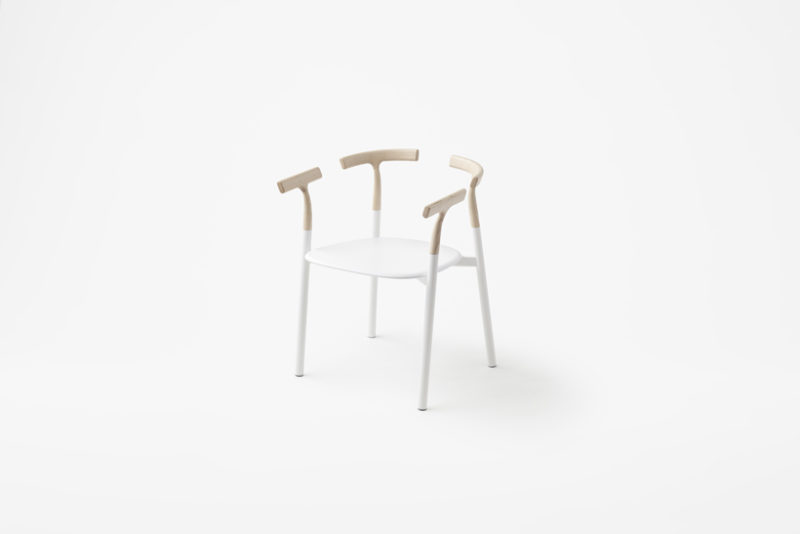 Twig, la silla incompleta de Nendo. Minimalismo nipón © Akihiro Yoshida 