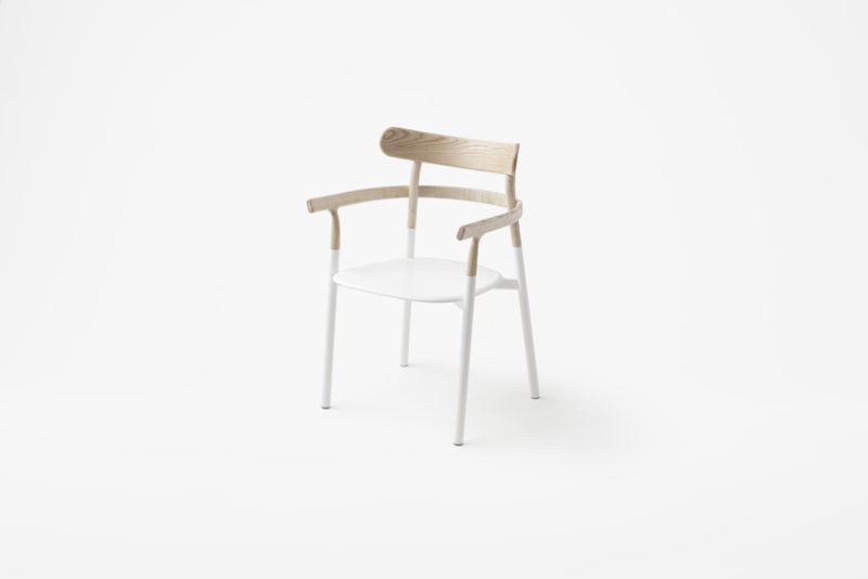 Twig, la silla incompleta de Nendo. Minimalismo nipón © Akihiro Yoshida 