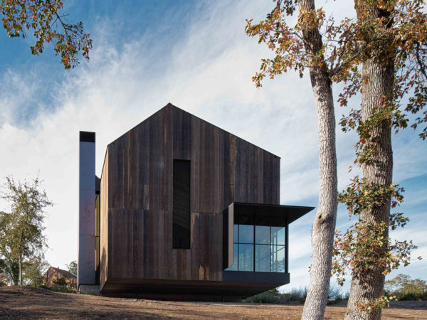 Faulkner Architects y la reinterpretación de los graneros californianos