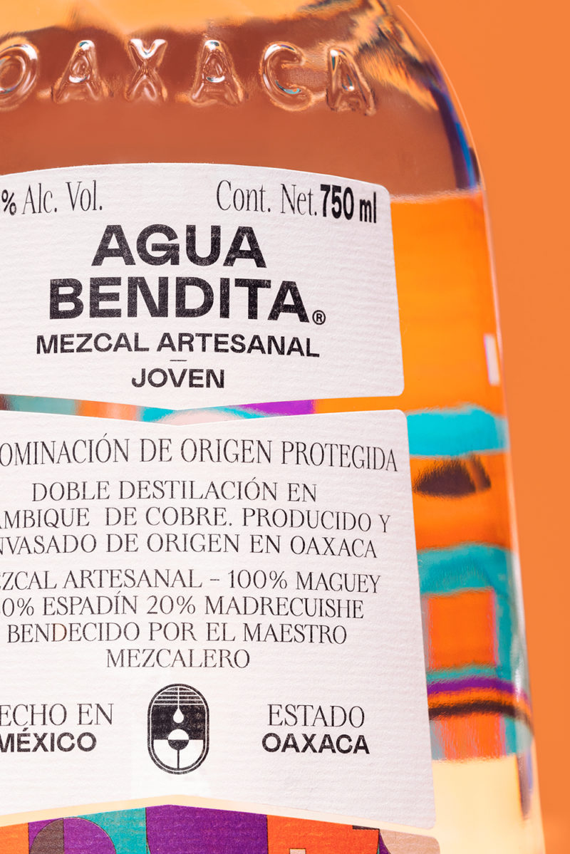 Futura desarrolla el branding de Agua Bendita. Diseño y mezcal mexicano