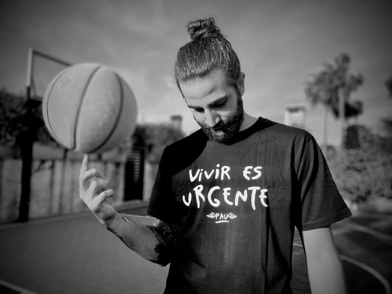 La camiseta de Pau: una iniciativa para apoyar la lucha contra el cáncer