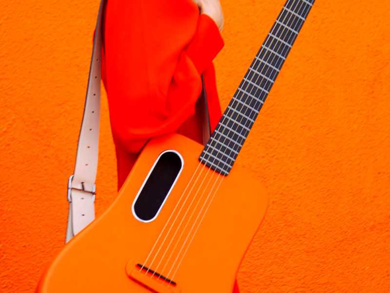 Lava Me: la guitarra acústica moldeada por inyección de Louiztein Luk