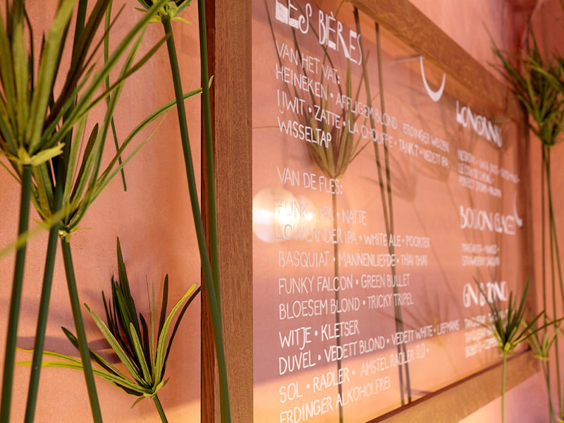 Modijefsky firma Botanique. Diseño de interior "verde" en Ámsterdam
