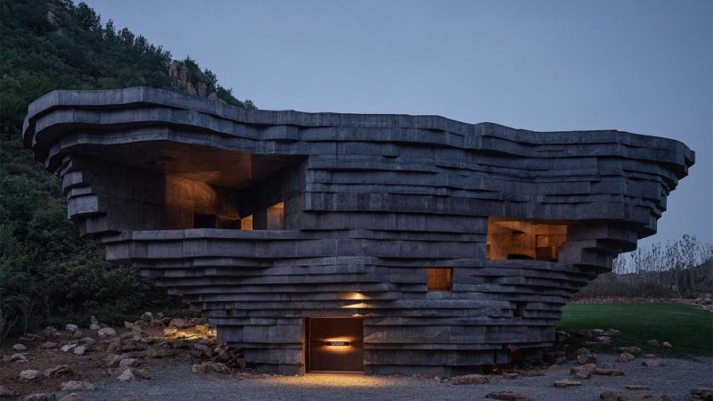 Chapel of Sound: monolítico, ancestral, vanguardista. Así es el pabellón de Open