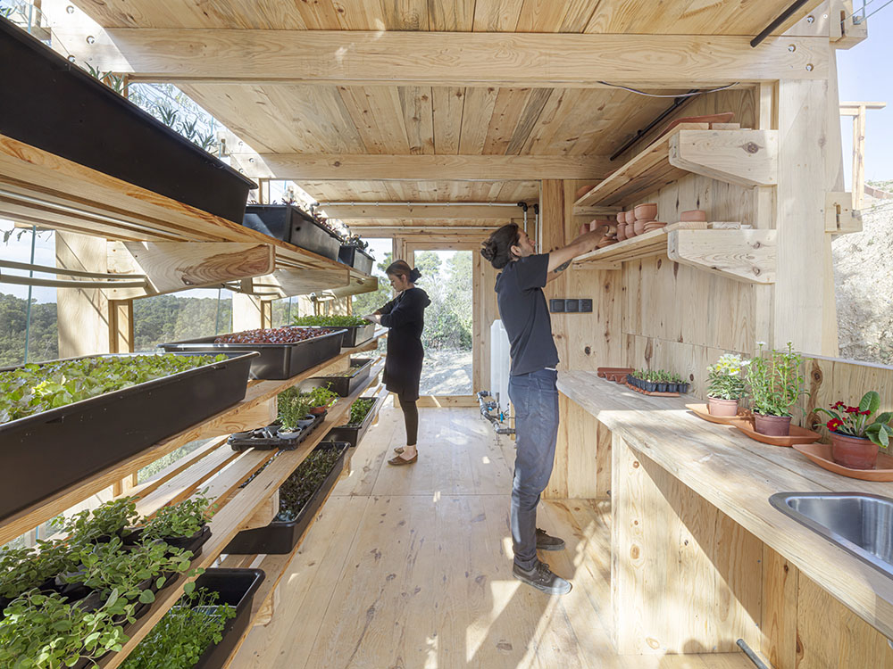 Solar Greenhouse, el prototipo de invernadero ecológico para producir alimentos y energía en las ciudades del IAAC