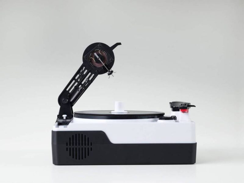 EZ Record Maker, el grabador de vinilos portátil de Yuri Suzuki