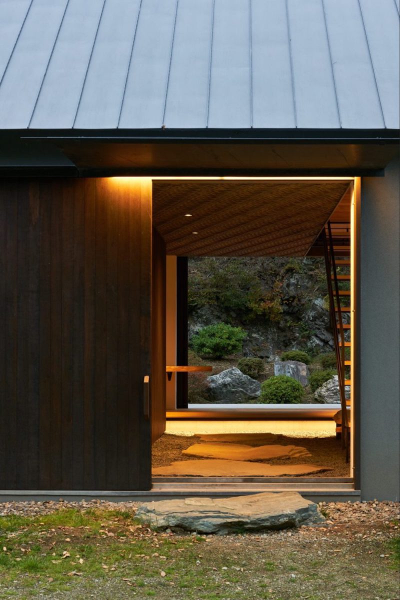 House in Saiko, la casa del bosque de Keiji Ashizawa. Naturaleza y buen diseño