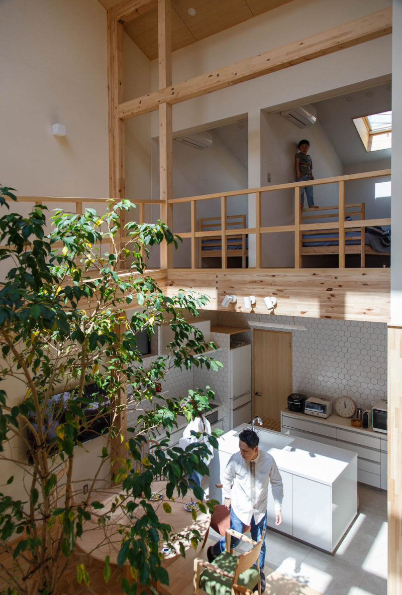 Tradición y vanguardia en House in Kyoto, un proyecto de 07BEACH. © Yosuke Ohtake