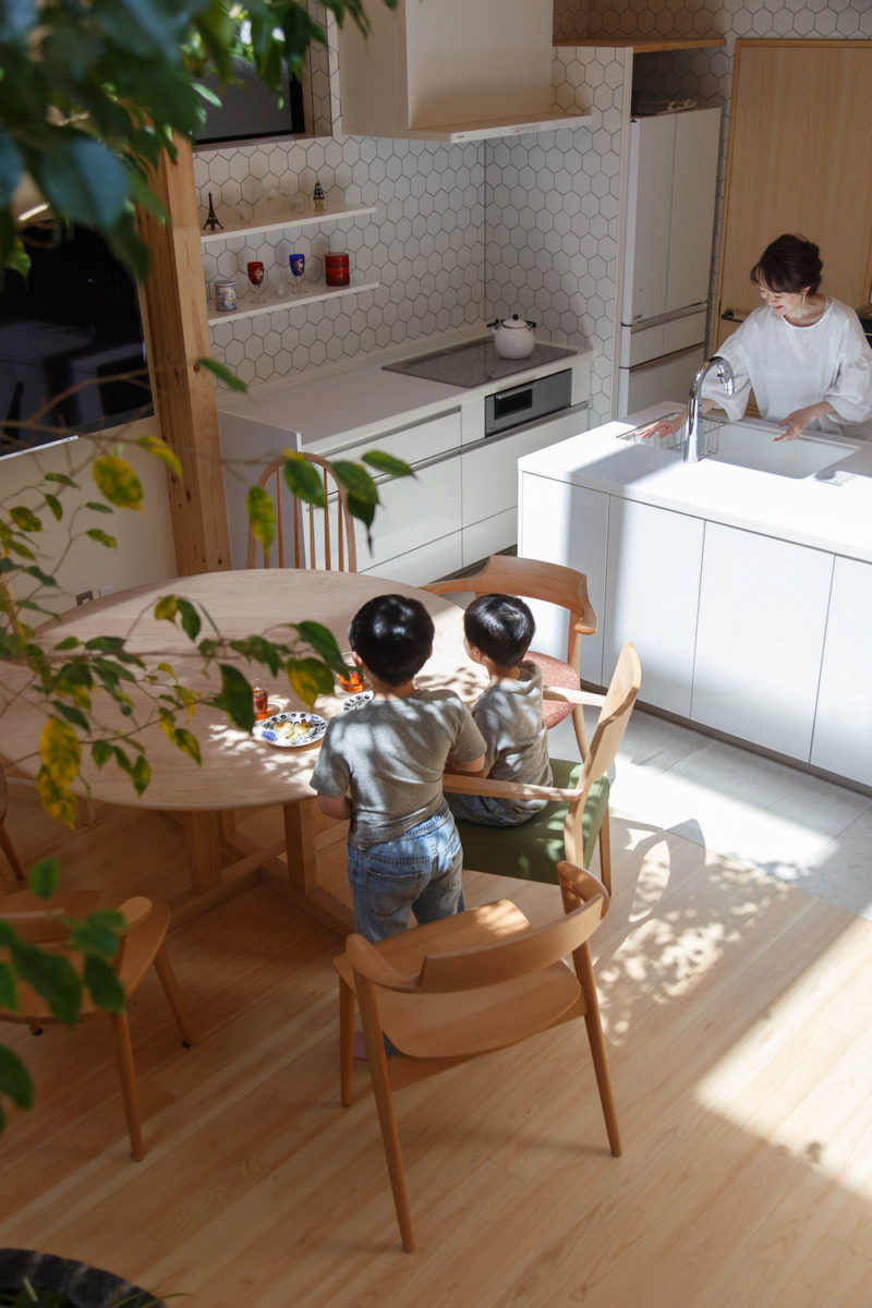 Tradición y vanguardia en House in Kyoto, un proyecto de 07BEACH. © Yosuke Ohtake