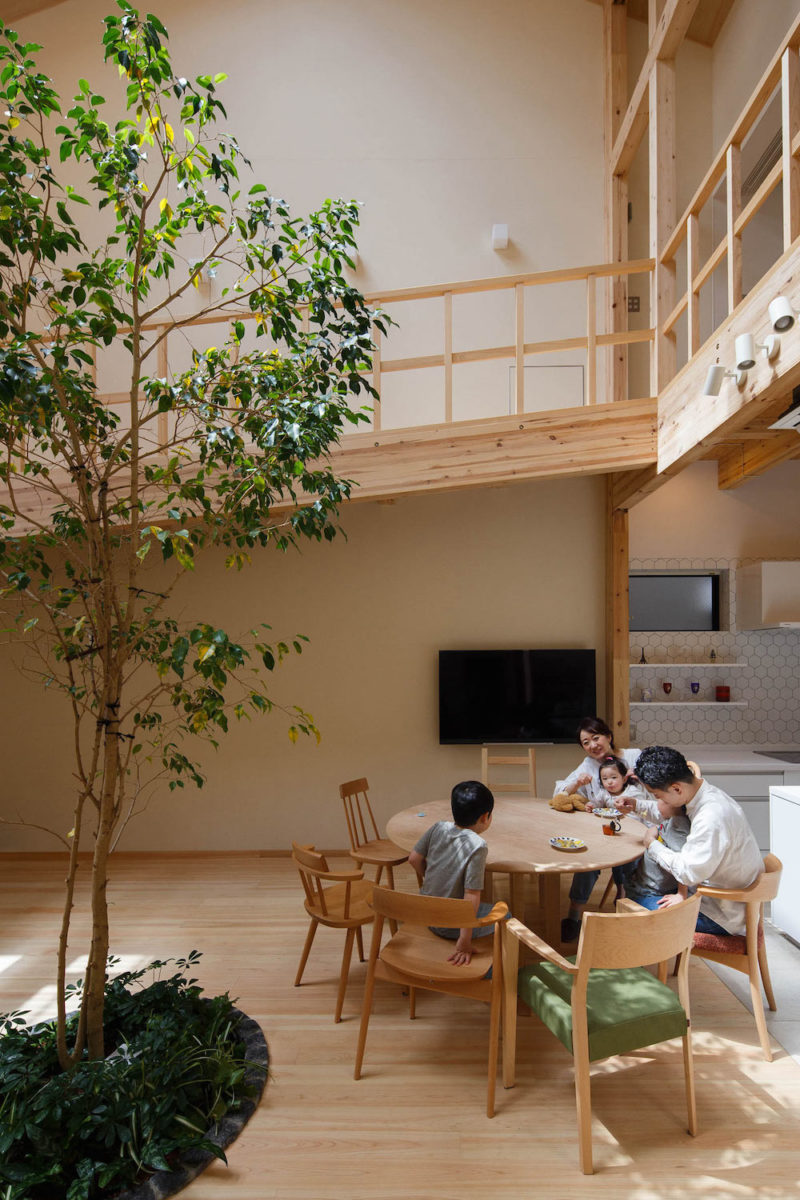 Tradición y vanguardia en House in Kyoto, un proyecto de 07BEACH. © Yosuke Ohtake