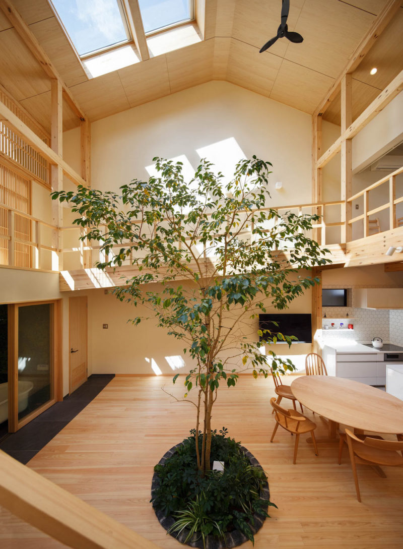 Tradición y vanguardia en House in Kyoto, un proyecto de 07BEACH. © Yosuke Ohtake