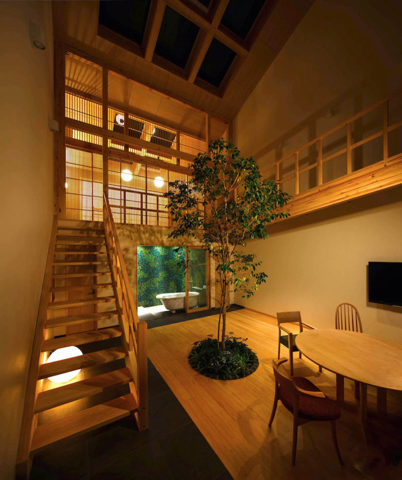 Tradición y vanguardia en House in Kyoto, un proyecto de 07BEACH. © Yosuke Ohtake