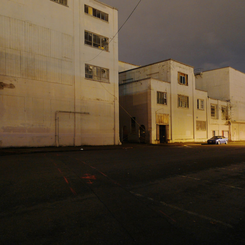 La arquitectura abandonada de Steven Brooks. Fotografía contracultural