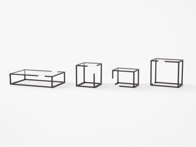 Cut, las mesas auxiliaries "incompletas" de Nendo © Akihiro Yoshida