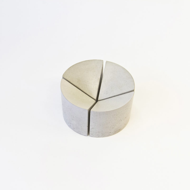 1 To 4, los recipientes modulares de cemento de Philippe Malouin