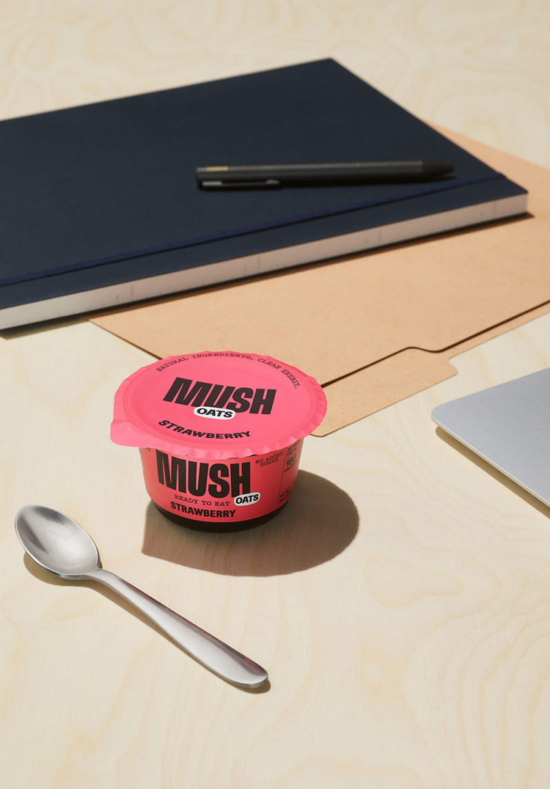 Manual Graphics desarrolla la nueva identidad de Mush. © Maren Caruso / David Begler