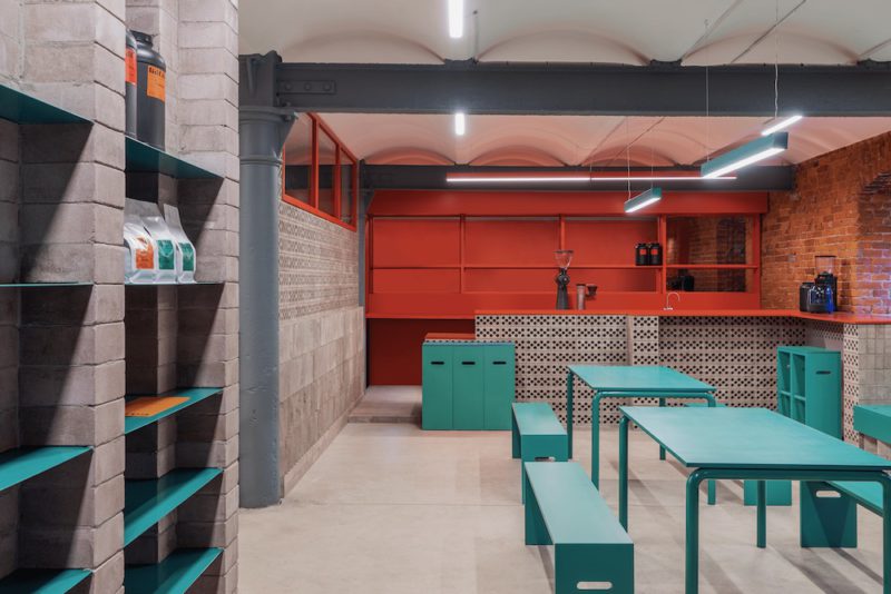 Cafe B’alam: brutalismo pop-up en el café de Lesha Galkin