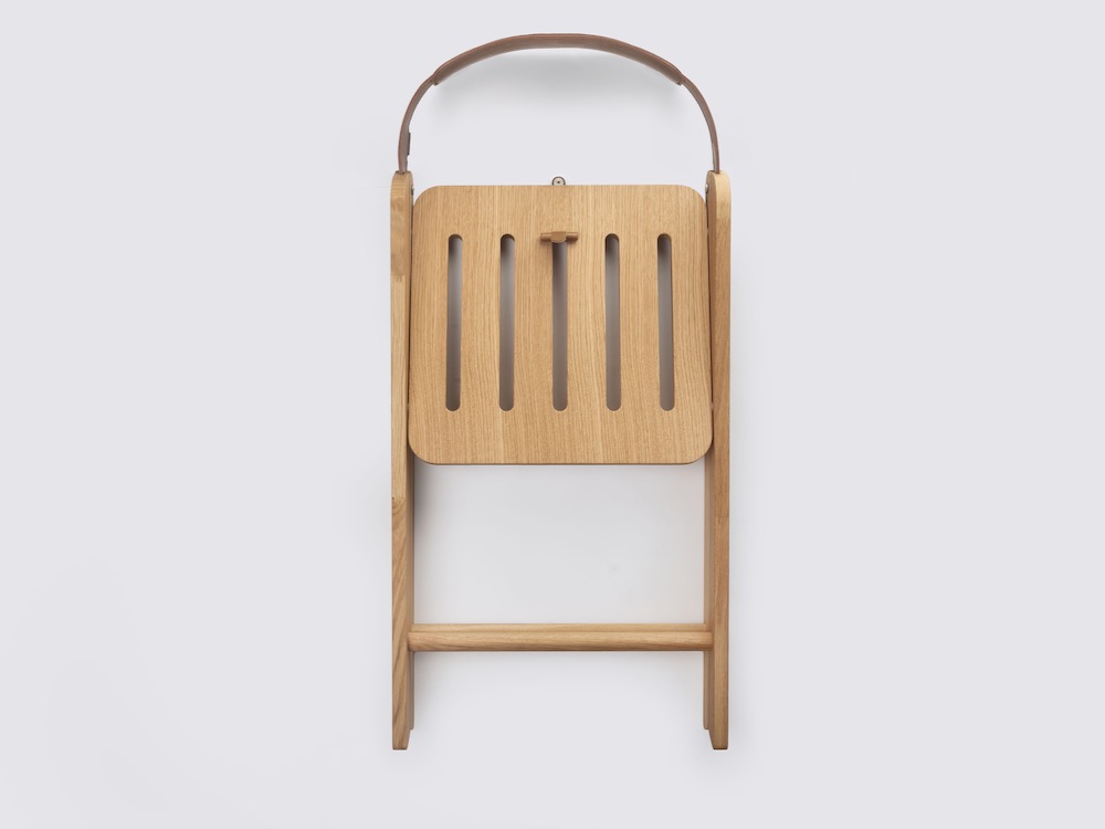 Ika, la silla plegable de Arquimaña para Ondarreta. La elegancia de lo sencillo